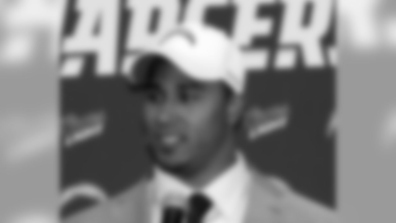 RB Ryan Mathews - 2010 - Pick 12 - Fresno State