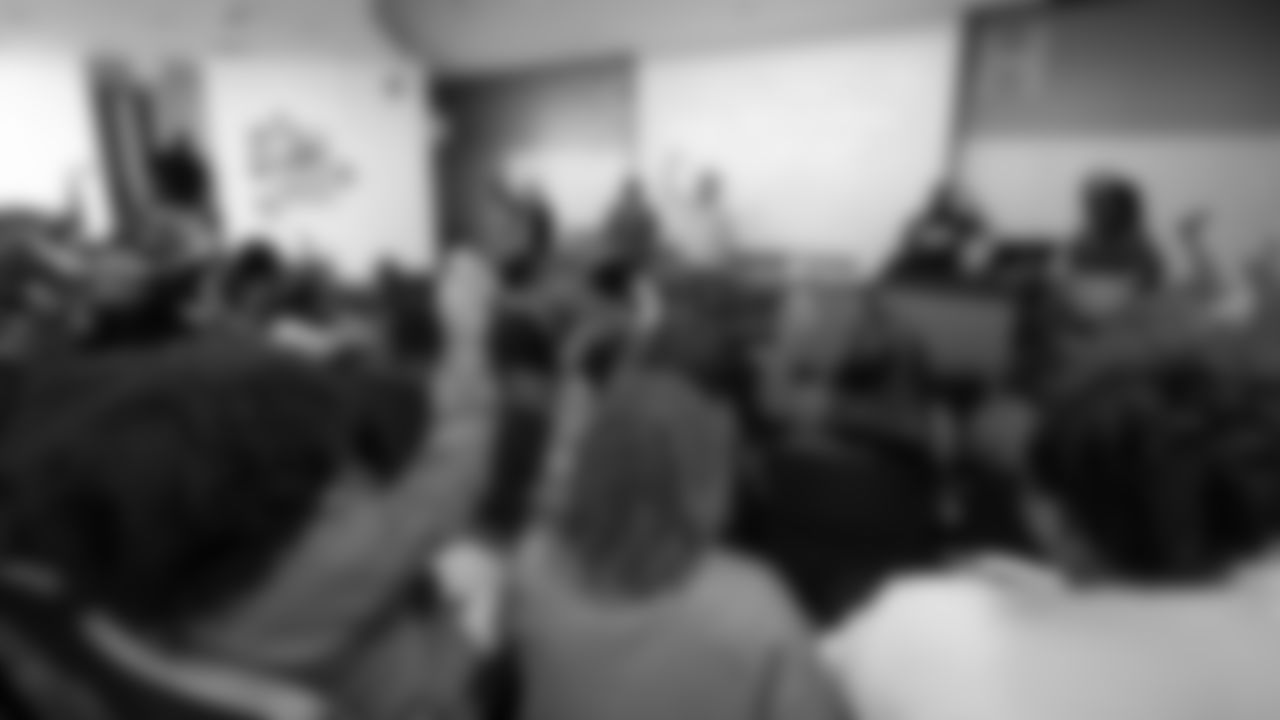 220312_CSULB_YouthSymposium_NV_033