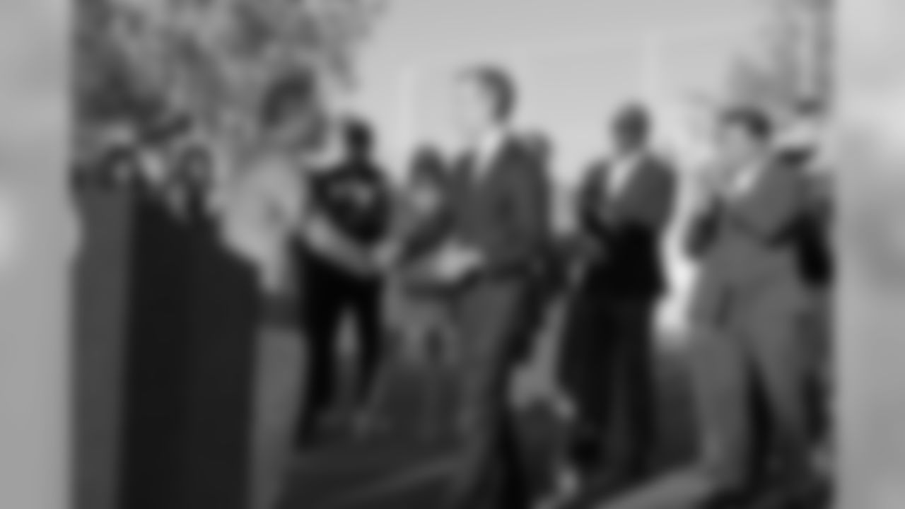 062718_SNL_087