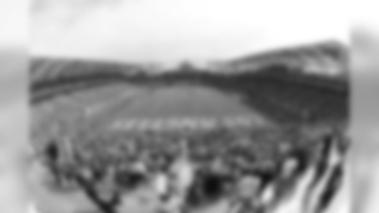 091717_miavslac_jo_037.jpg