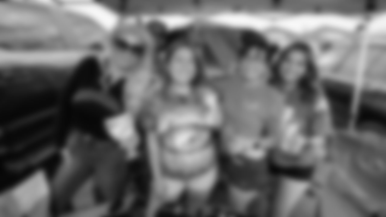 211004_BoltFam_026