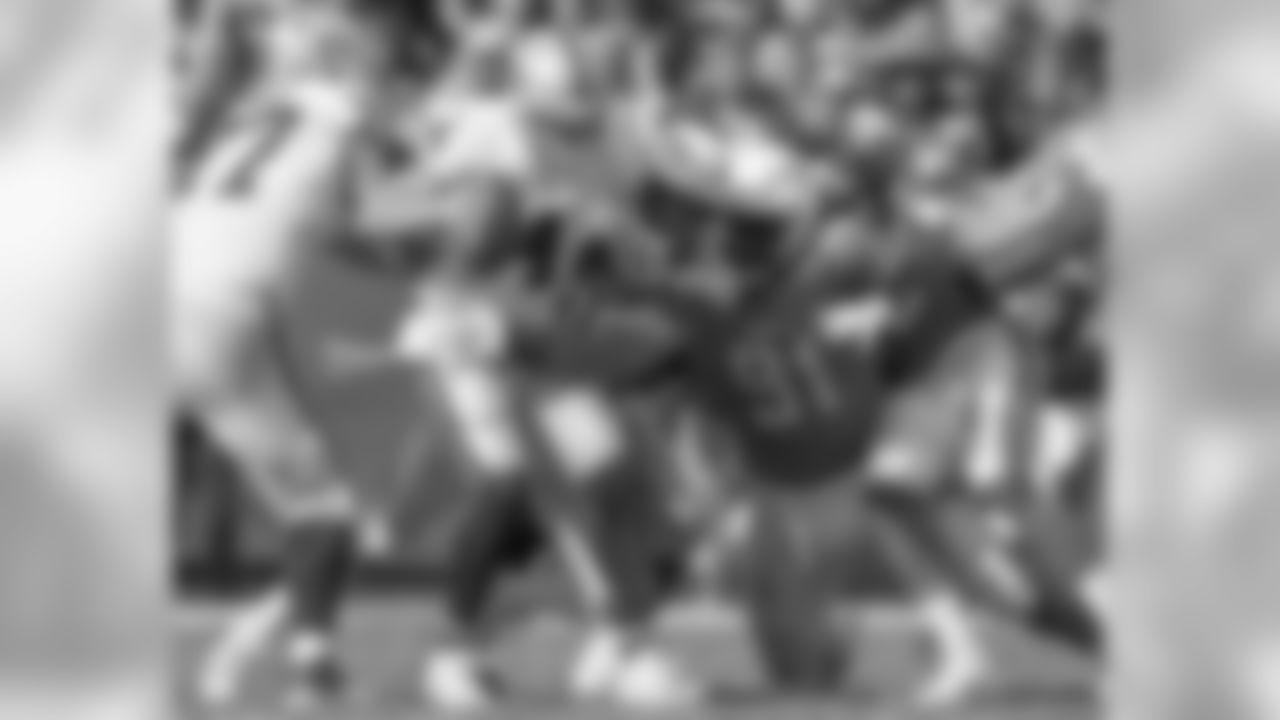 Oakland Raiders at Los Angeles Chargers on Sunday, October 07, 2018 in Carson, CA. Final score: OAK 10 - LAC 26