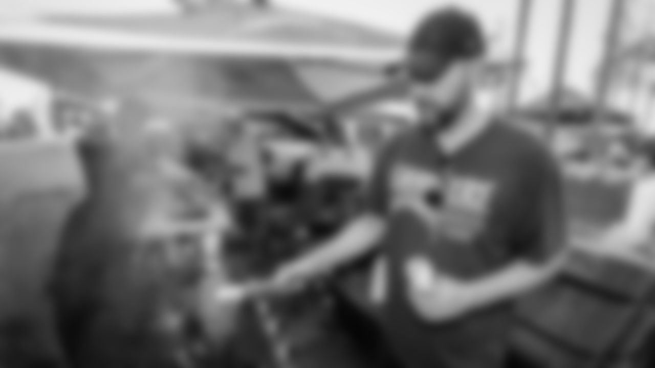 211004_BoltFam_025