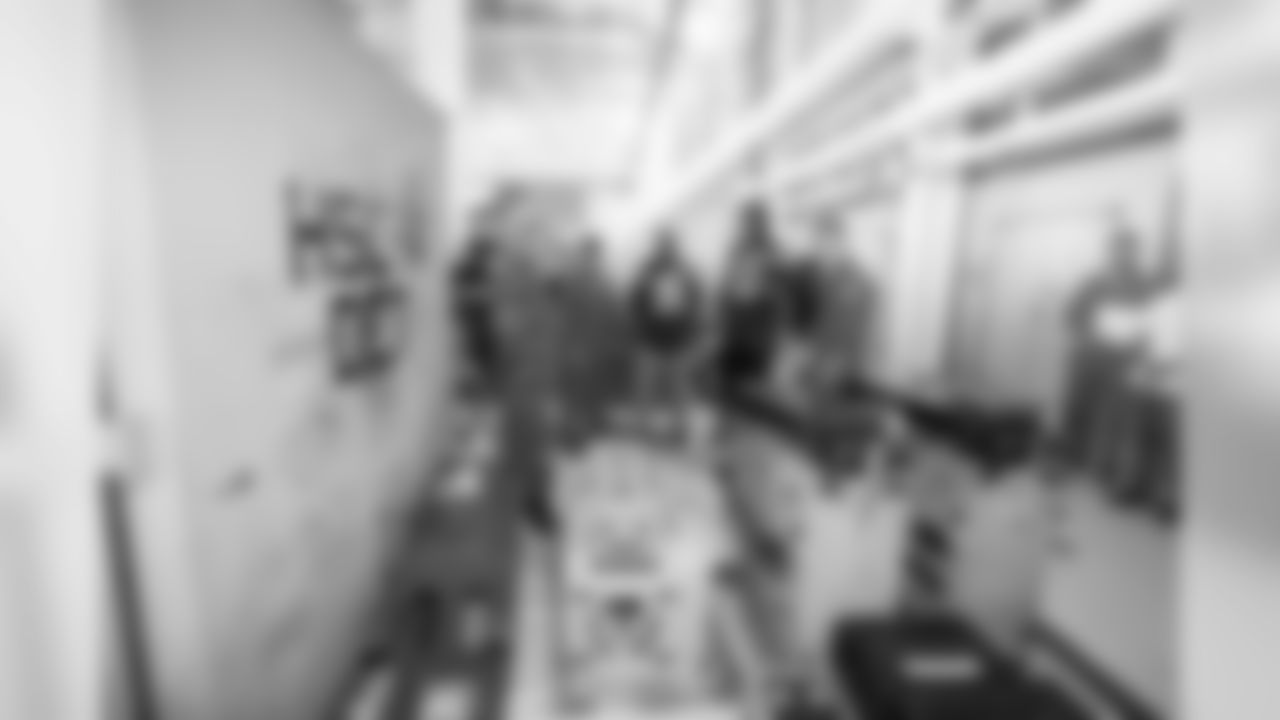 110116_usaa_ep_029.jpg
