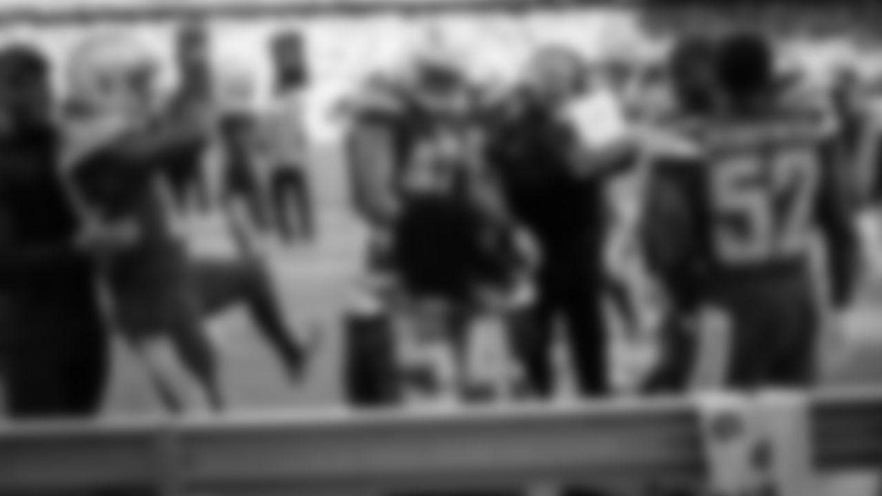 1215_CME_089-69