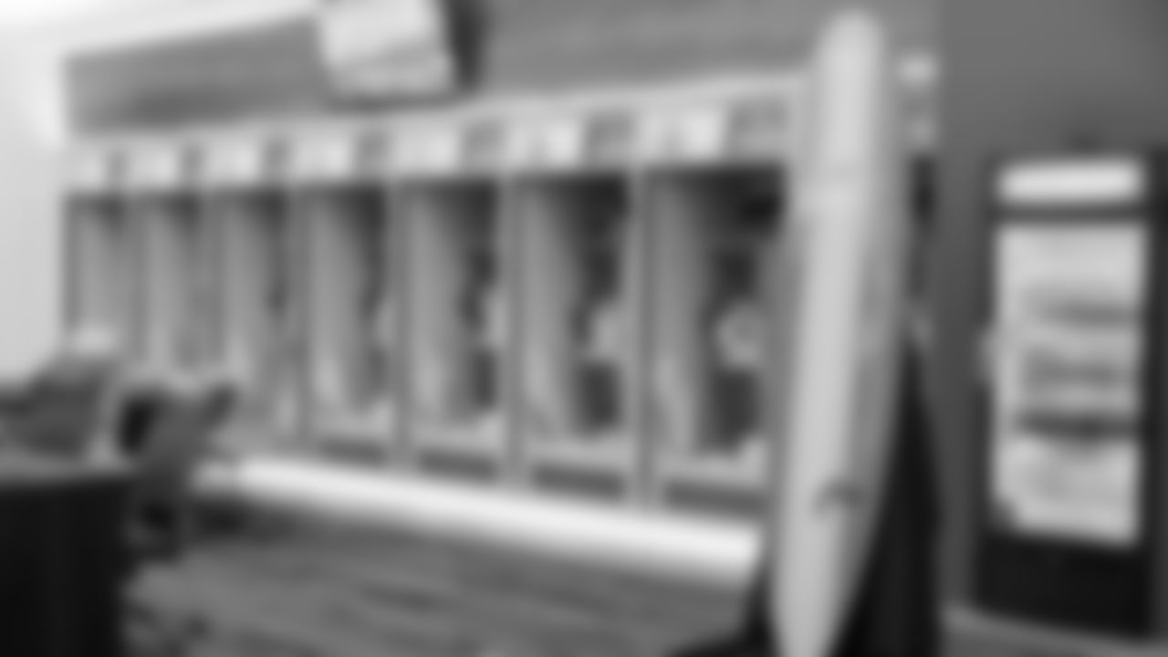 220428_DraftRoomGallery_013