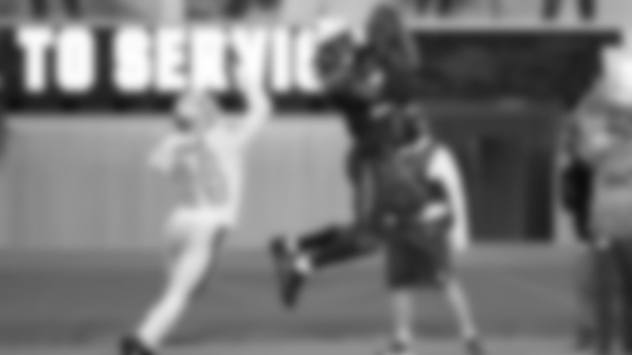 TopShots20_Catches_039