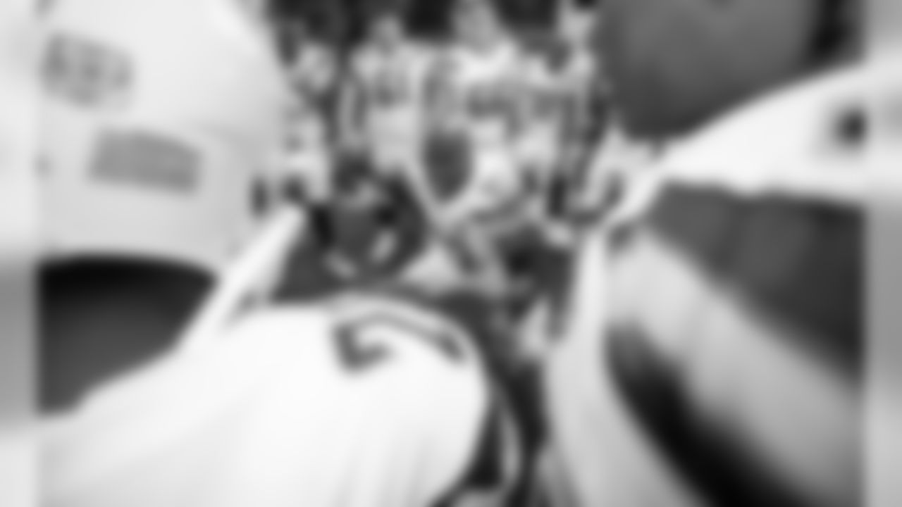 Los Angeles Chargers vs Oakland Raiders at Oakland Alameda Coliseum on Sunday, November 11, 2018 in Oakland, CA. Final score: LAC 20 - OAK 6