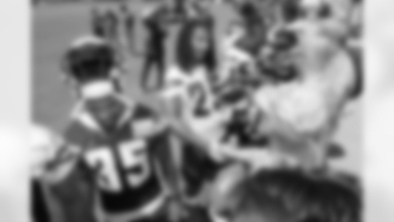 061418_Military_Visit_021