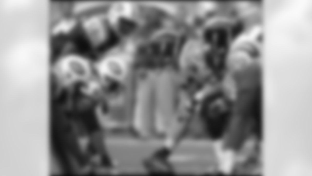 A last minute stand at the Meadowlands gave the Chargers their fifth win of the season. The Bolts stopped New York four times inside their own 10-yard line to preserve a 31-26 victory.