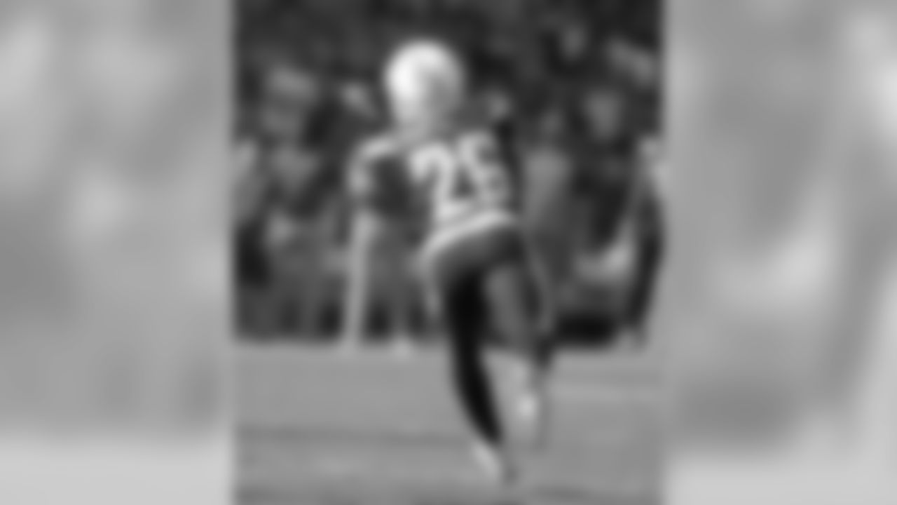 Buffalo Bills vs. the Los Angeles Chargers at StubHub Center on Sunday, Nov. 19, 2017. The Chargers won 54-24.