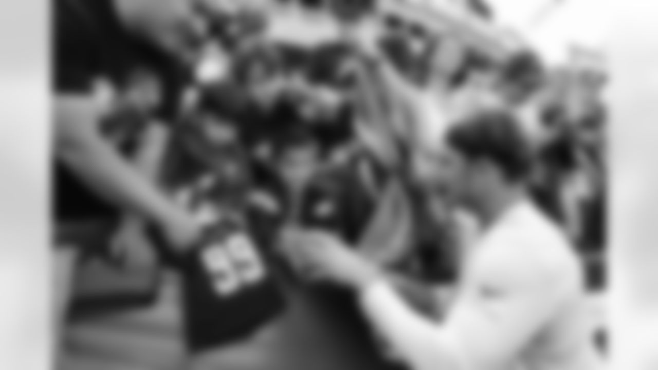 Joey Bosa signs autographs for fans at ROKiT Field at StubHub Center before the Week 12 matchup against the Arizona Cardinals.