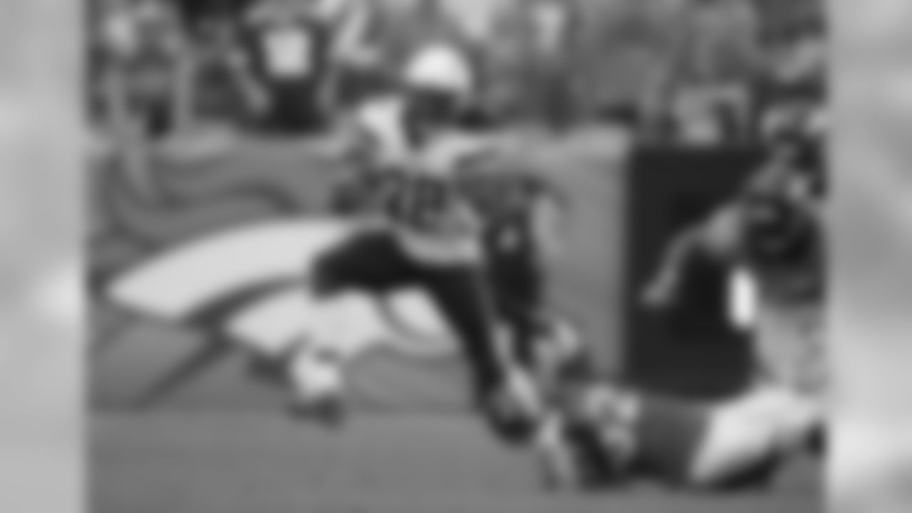 103016_sdvsden_388.jpg
