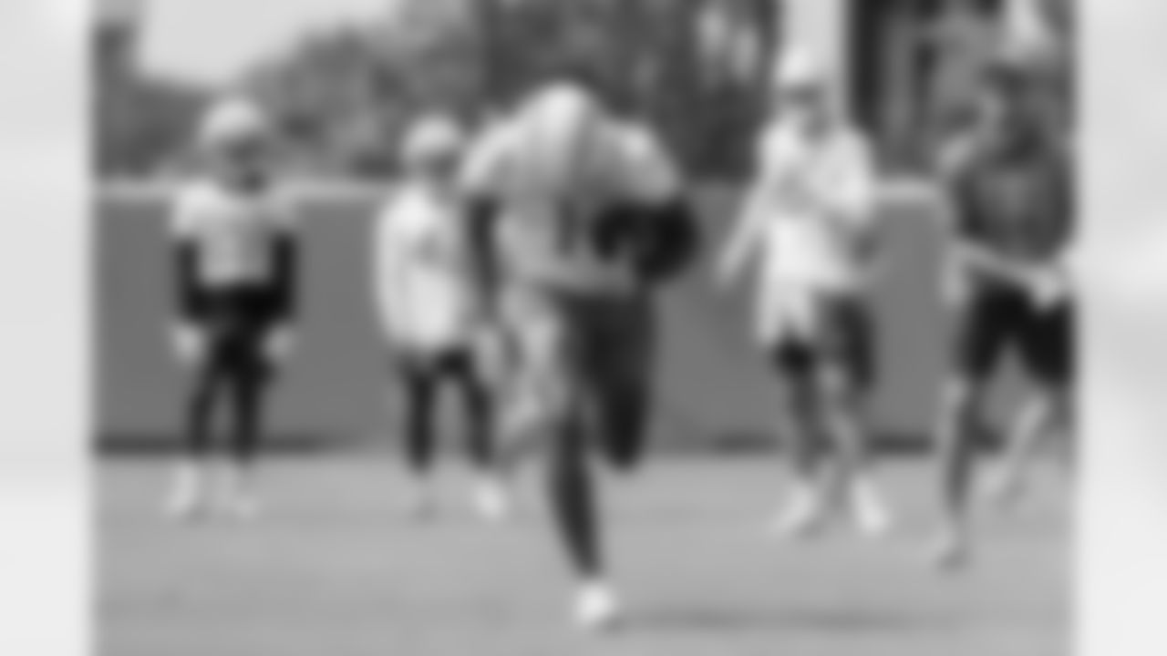 Check out the best photos of the Chargers Friday practice at Hoag Performance Center