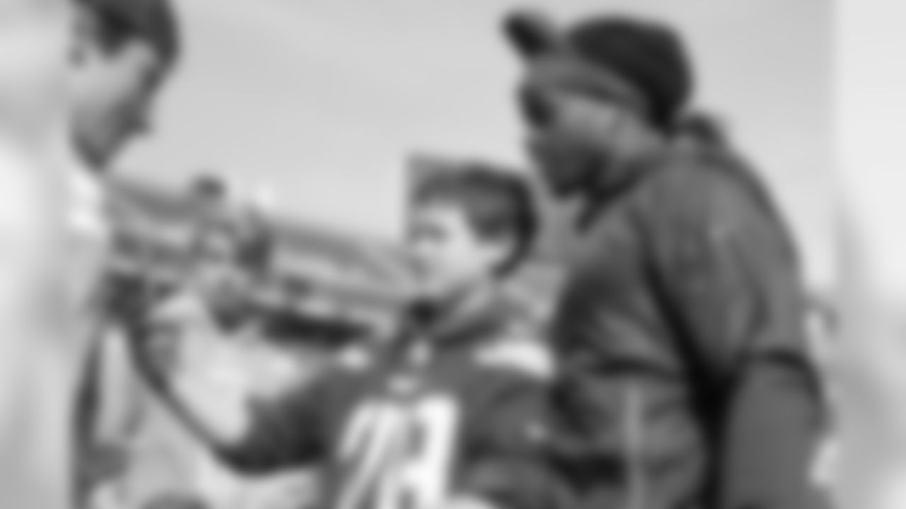 Melvin Gordon meets with fans at Oakland-Alameda County Coliseum before the Week 10 matchup against the Oakland Raiders.