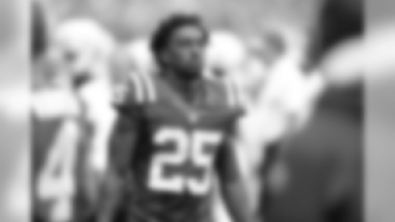 Indianapolis Colts defensive back Patrick Robinson (25) on the sideline during the first half of an NFL football game against the Detroit Lions in Indianapolis, Sunday, Sept. 11, 2016. (AP Photo/R Brent Smith)