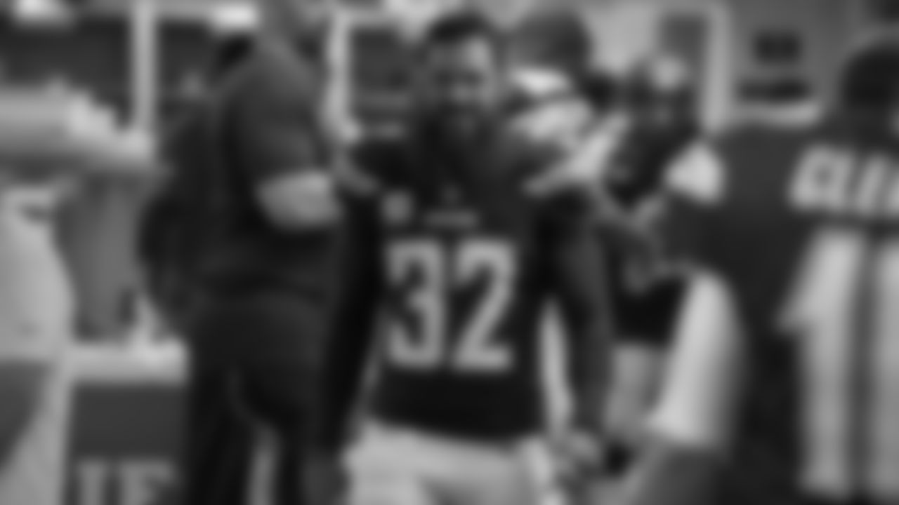 081-101215_PITvsSD_MN_018