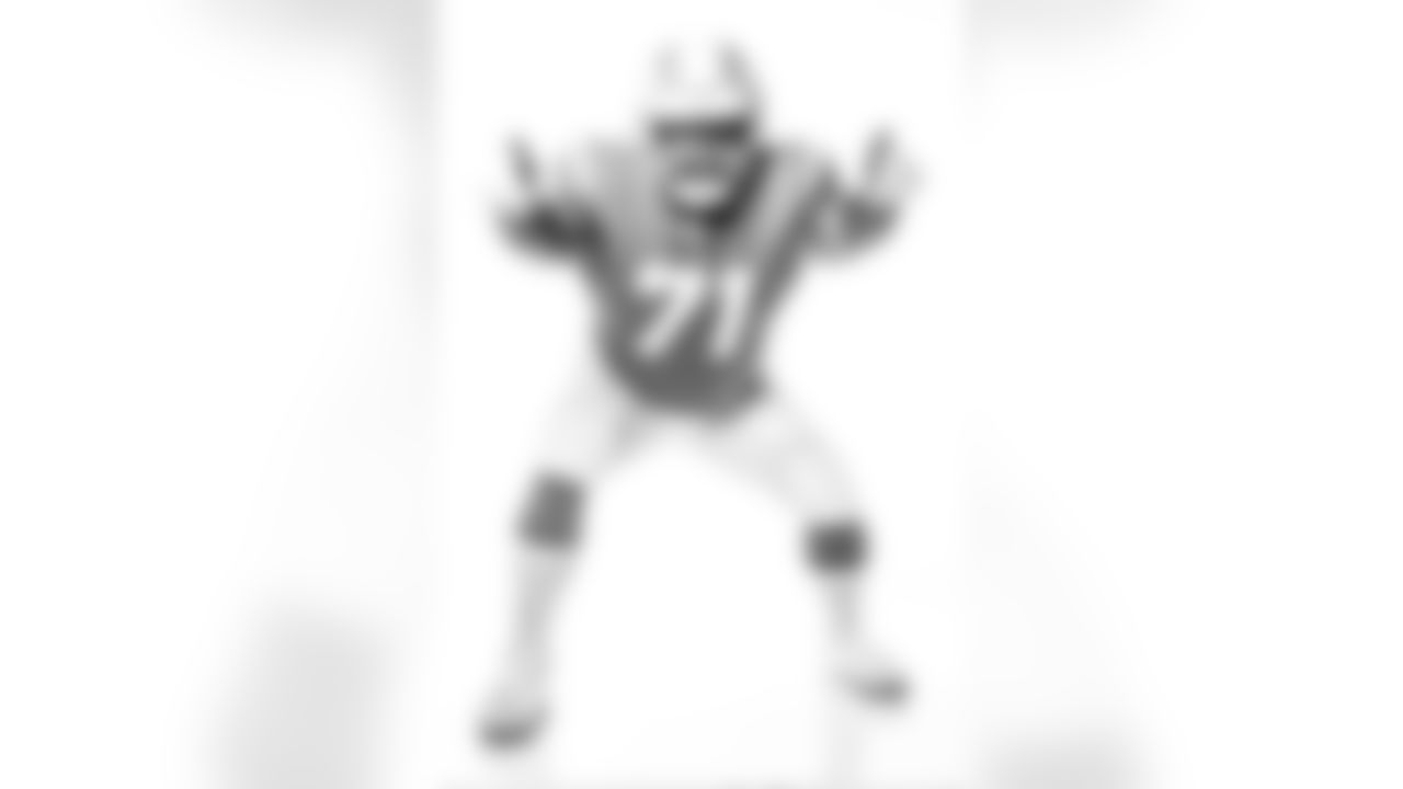 220630_OffenseMediaDay_033