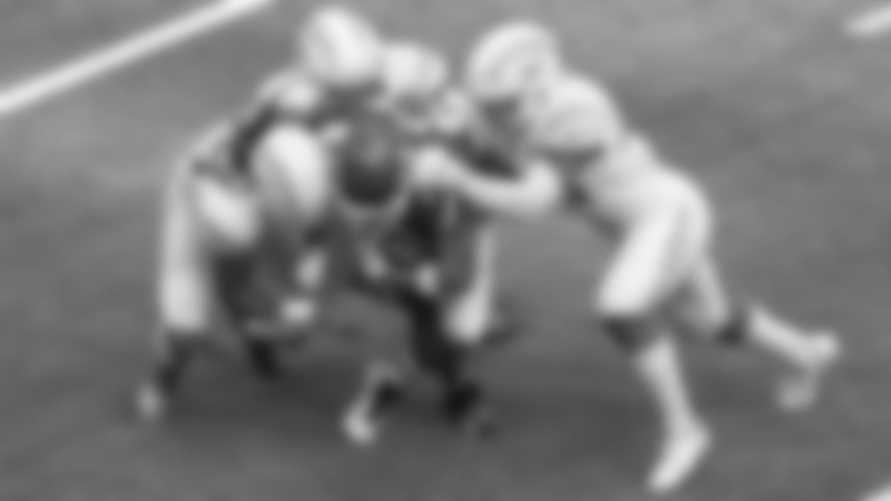 TopShots20_Defense_010