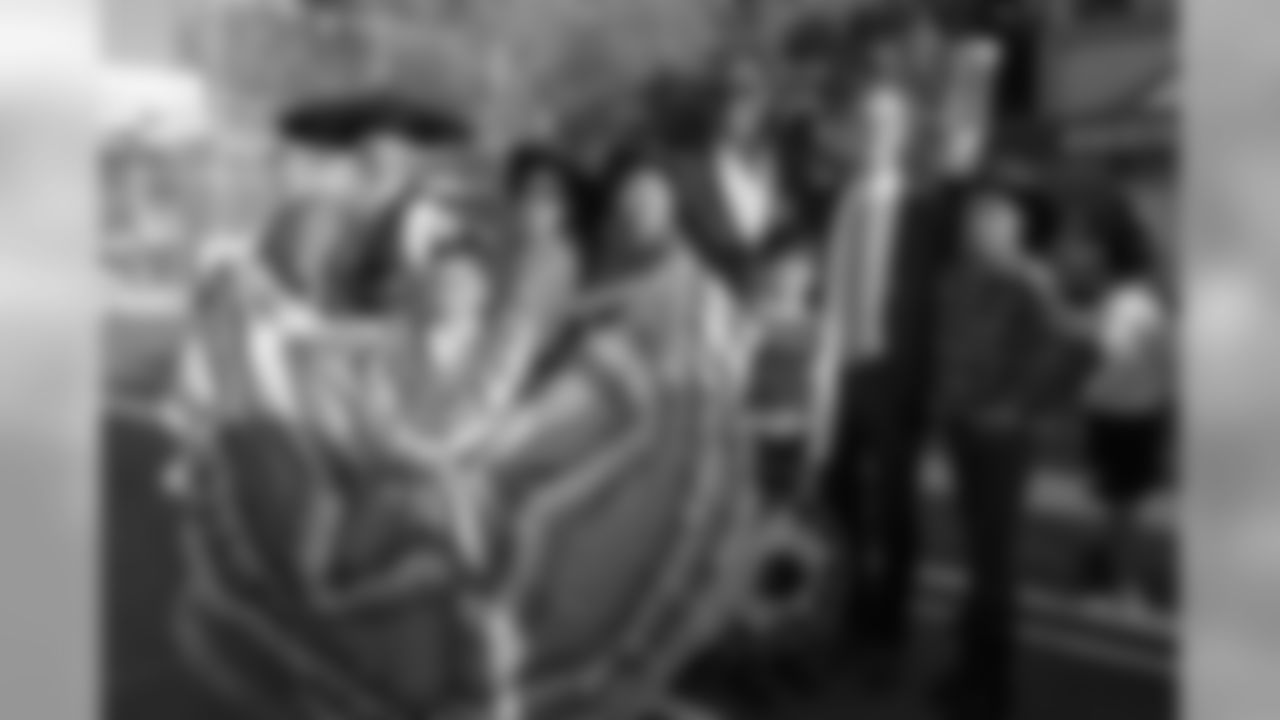 062718_SNL_098