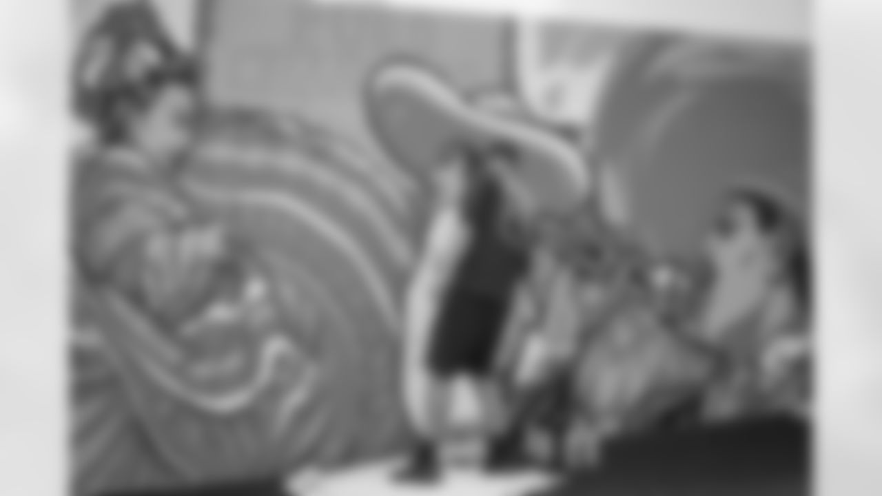 The Los Angeles Chargers play the Las Vegas Raiders on Sunday, October 1, 2023 at SoFi Stadium in Inglewood, CA.
[FINAL SCORE: LAC 24 - LV 17]