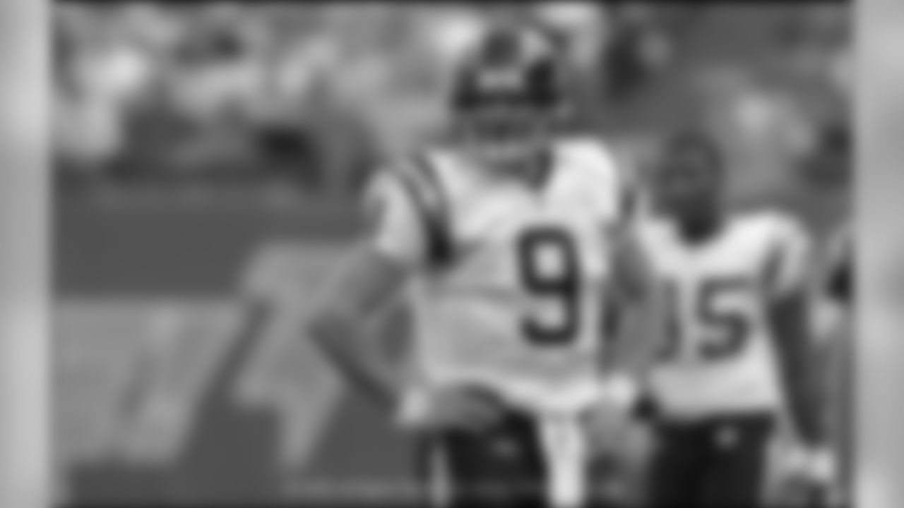 A last minute stand at the Meadowlands gave the Chargers their fifth win of the season. The Bolts stopped New York four times inside their own 10-yard line to preserve a 31-26 victory.