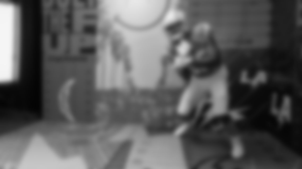220630_OffenseMediaDay_053