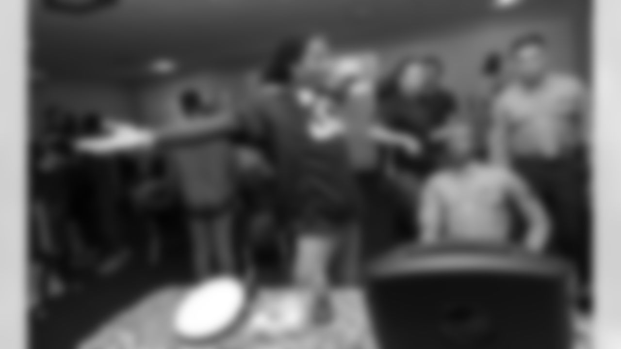 111717_pros_vs_joes_033.jpg