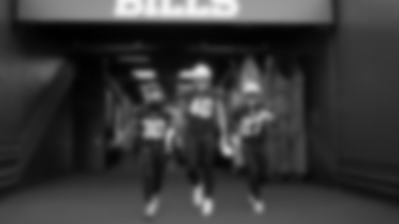 TopShots20_Ekeler_025