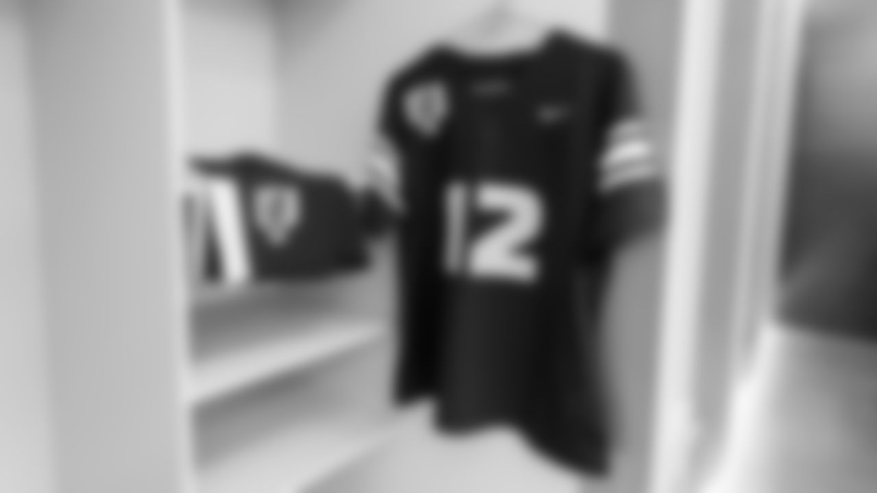 211220_JerseyHandout_TN_007