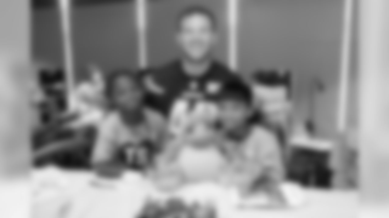 040519_Team_Smile_071