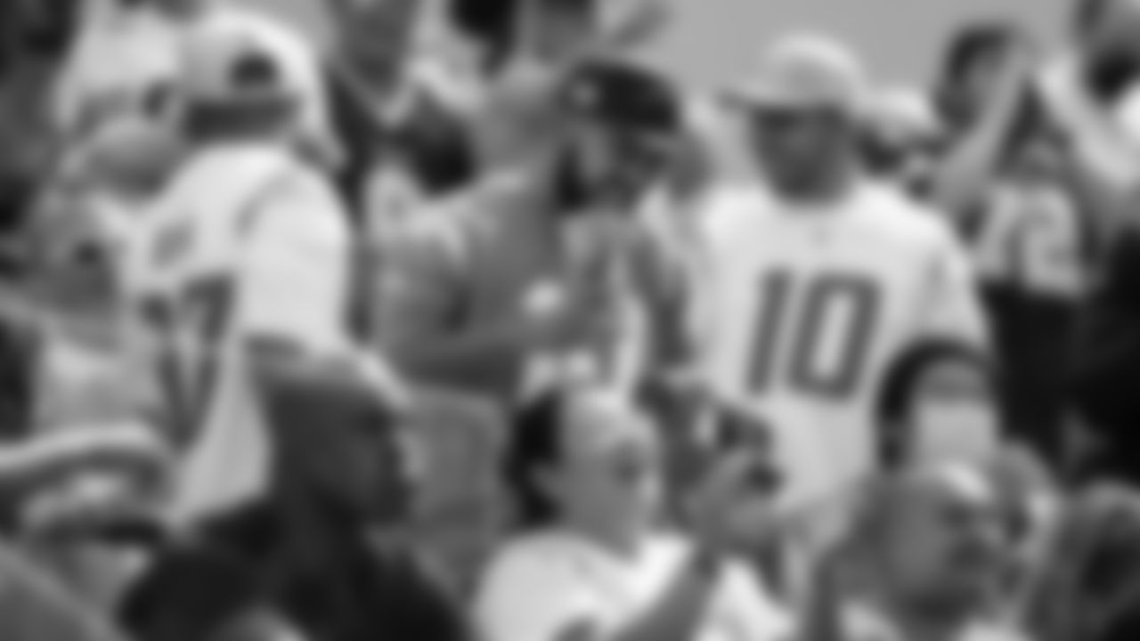 210919_FansLACvsDAL_059