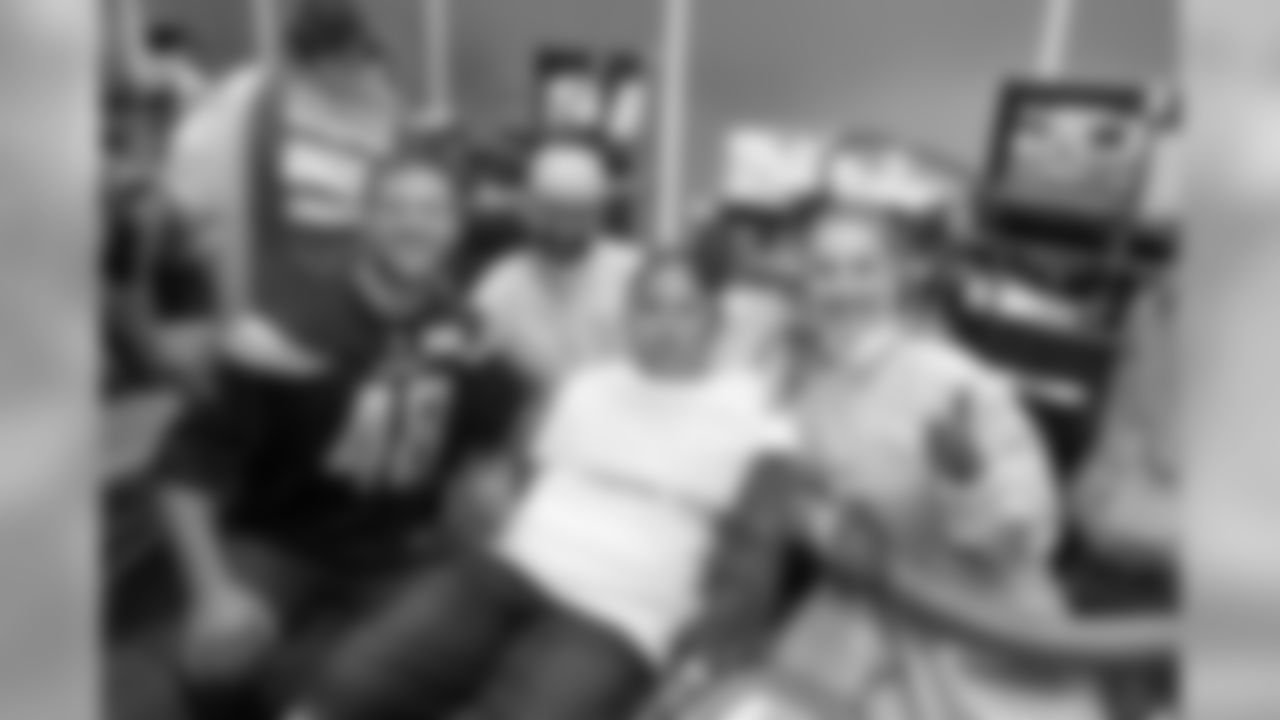 040519_Team_Smile_067