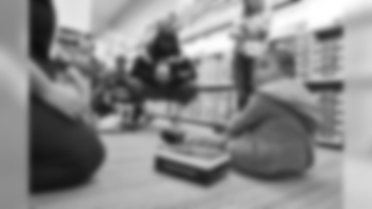 092016_shoe_drive_036.jpg
