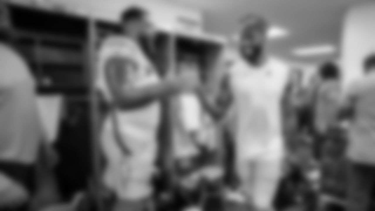 211022_LockerRoom_029