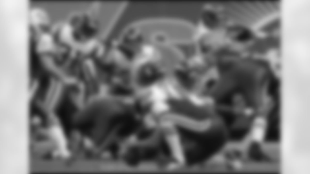A last minute stand at the Meadowlands gave the Chargers their fifth win of the season. The Bolts stopped New York four times inside their own 10-yard line to preserve a 31-26 victory.
