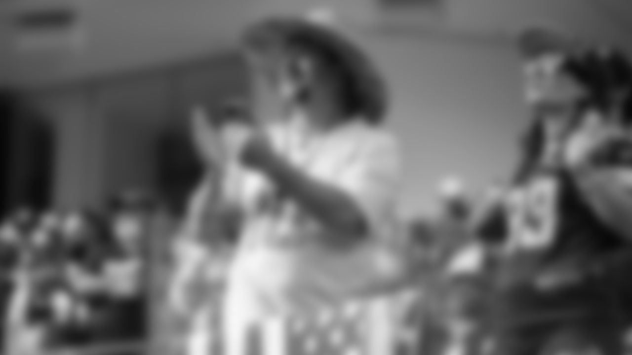 210919_FansLACvsDAL_070