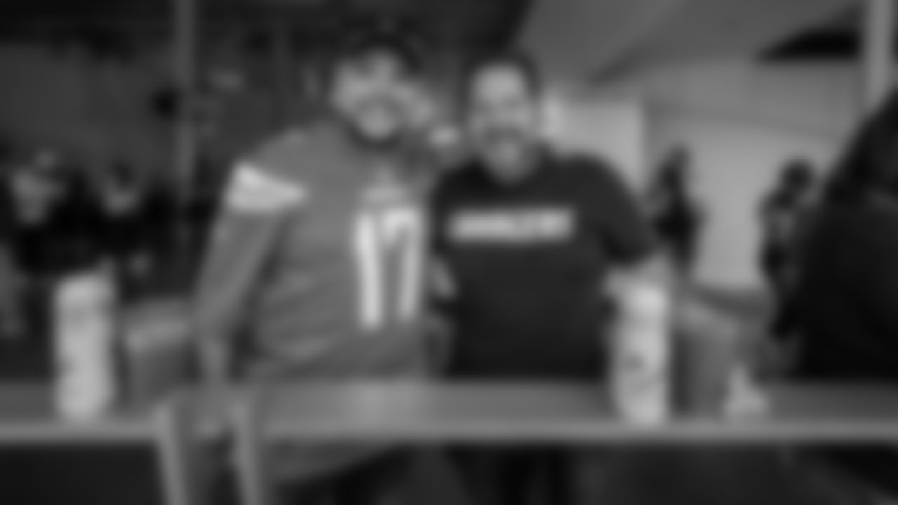 210919_FansLACvsDAL_035