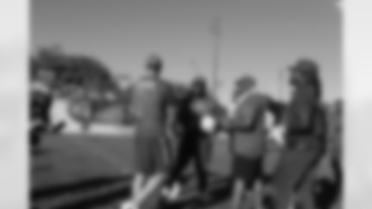 Casey Hayward, Melvin Gordon and Philip Rivers hit the practice field with the best from the NFL in preparation for the 2017 Pro Bowl in Orlando, Florida.