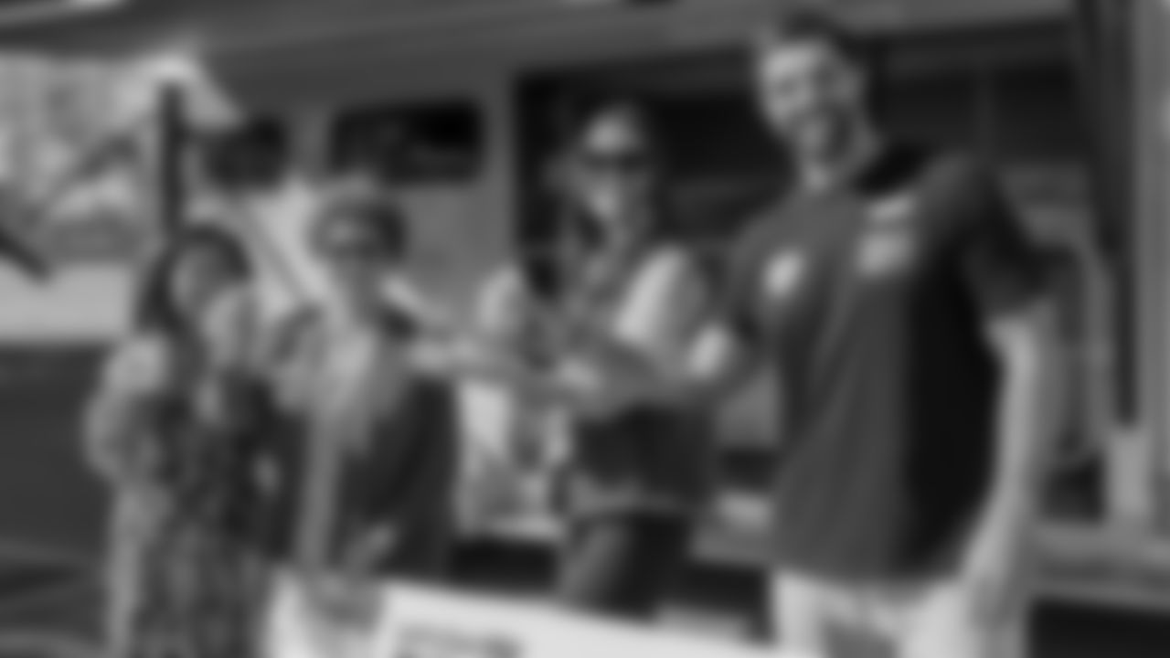 221115_HometownHuddle_CS_017
