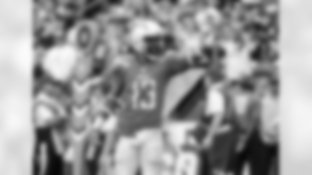 Oakland Raiders at Los Angeles Chargers on Sunday, October 07, 2018 in Carson, CA. Final score: OAK 10 - LAC 26