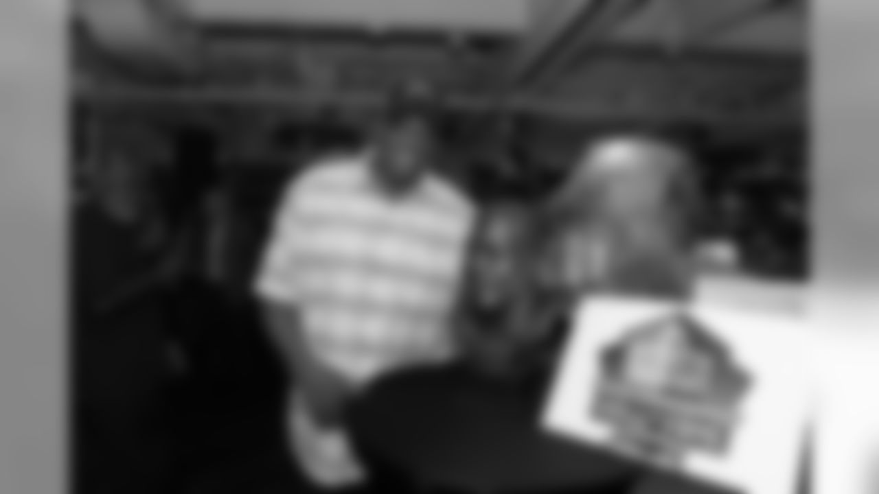 120217_alumni_cannery_002.jpg