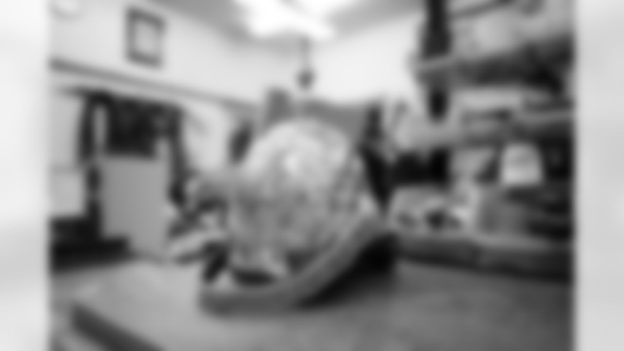 101818_CG_Cavalry_Visit_003