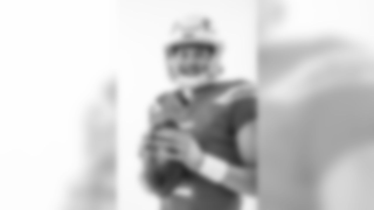Los Angeles Chargers QB Easton Stick