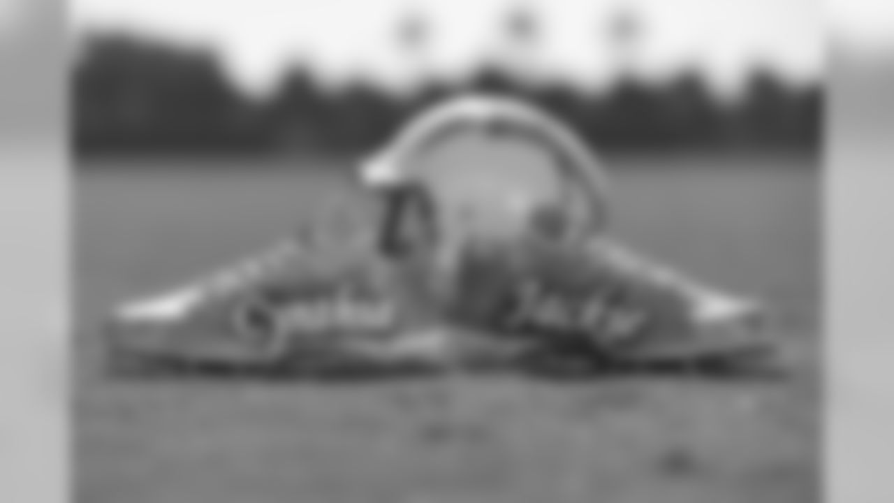 112117_cleats_024.jpg