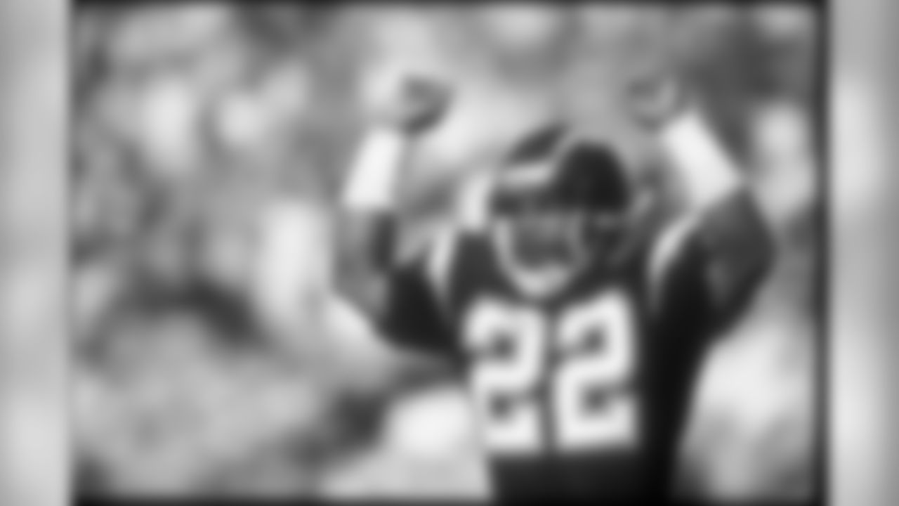 DB Gill Byrd - 1983 - Pick 22 - San Jose State