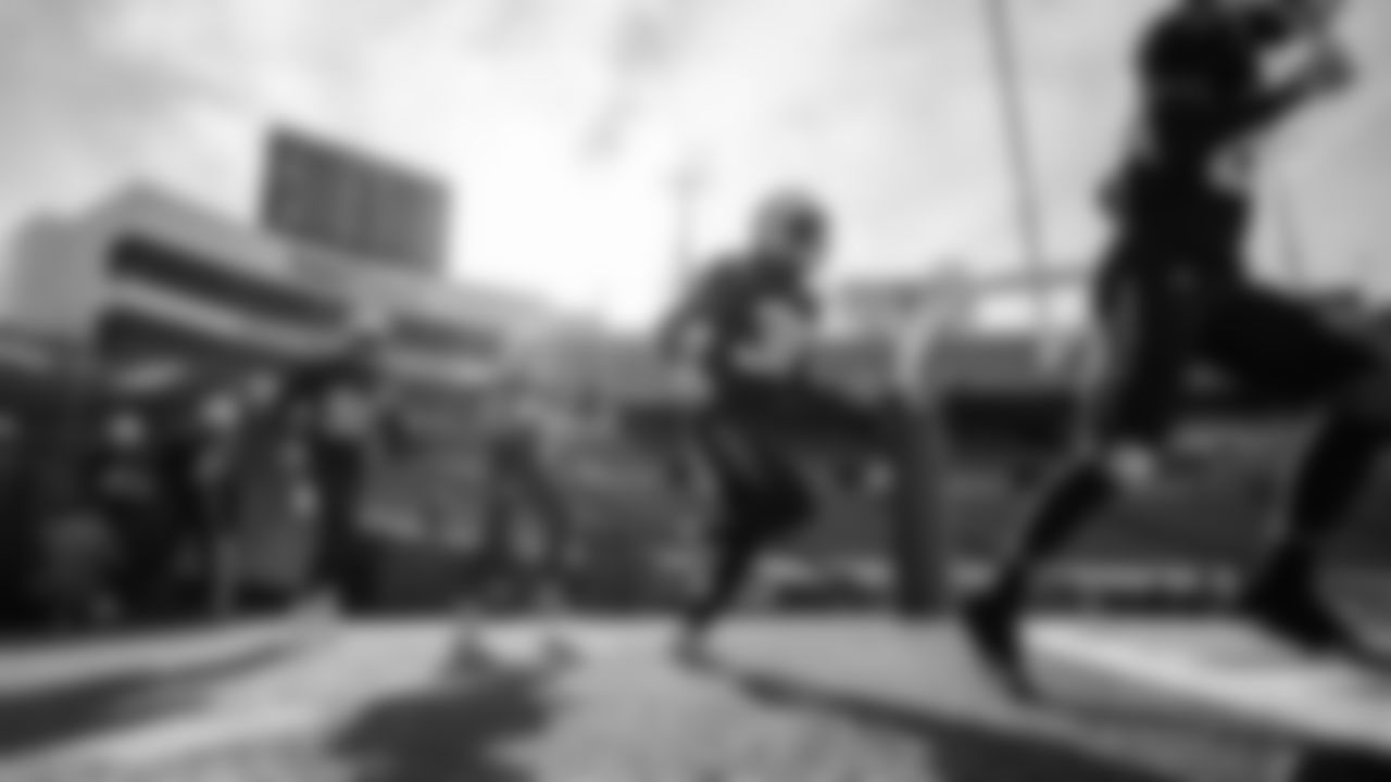 TopShots20_Defense_056