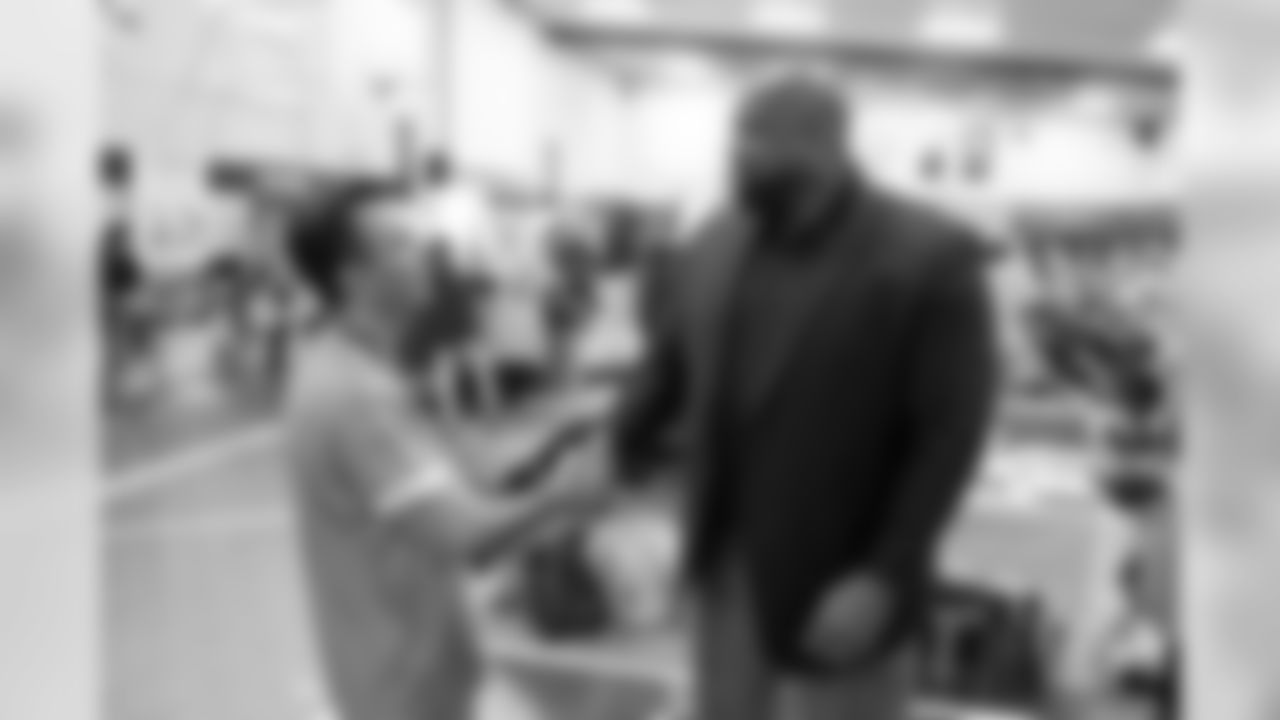Los Angeles Chargers and Biolase participate in their second TeamSmile event at Carr Intermediate School on Friday, Jan 18, 2019 in Santa Ana, CA.