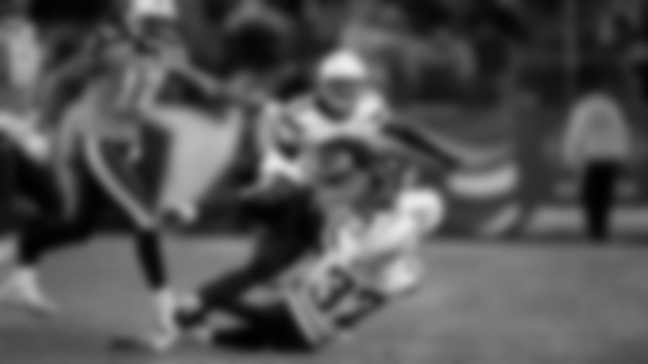 Here's a top shot from a game against the Titans in 2009.