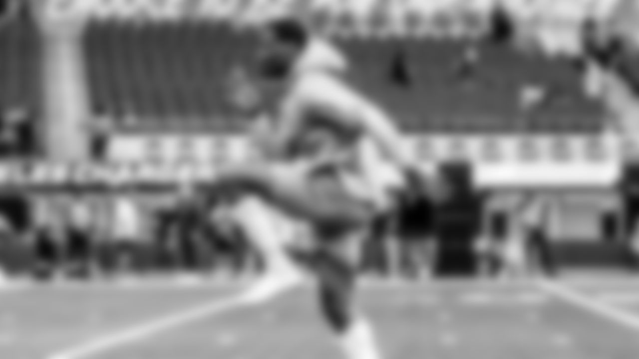 220912_BW_W1_Gallery_008